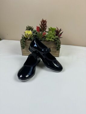 So Danca Black Slip-On Dance Shoe (Z-5)